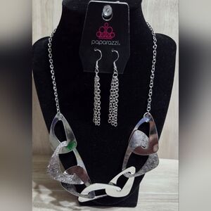 paparazzi Silver Multi-Link Necklace with Chain Tassel Earrings